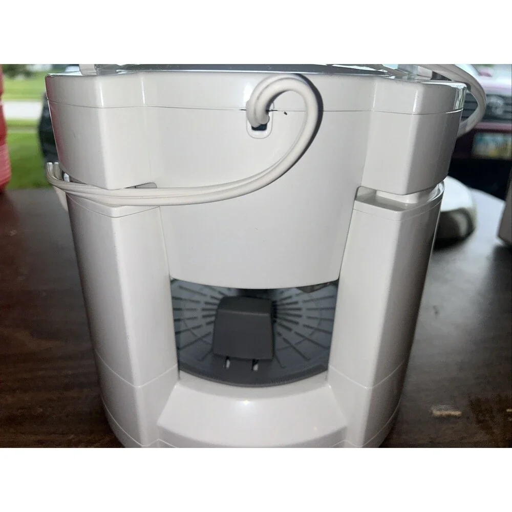 Black & Decker Lids Off Automatic Jar Opener Counter Top JW200 White Tested